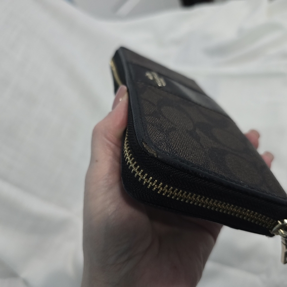 Coach Brown and Black Wallet - Picture 4 of 8